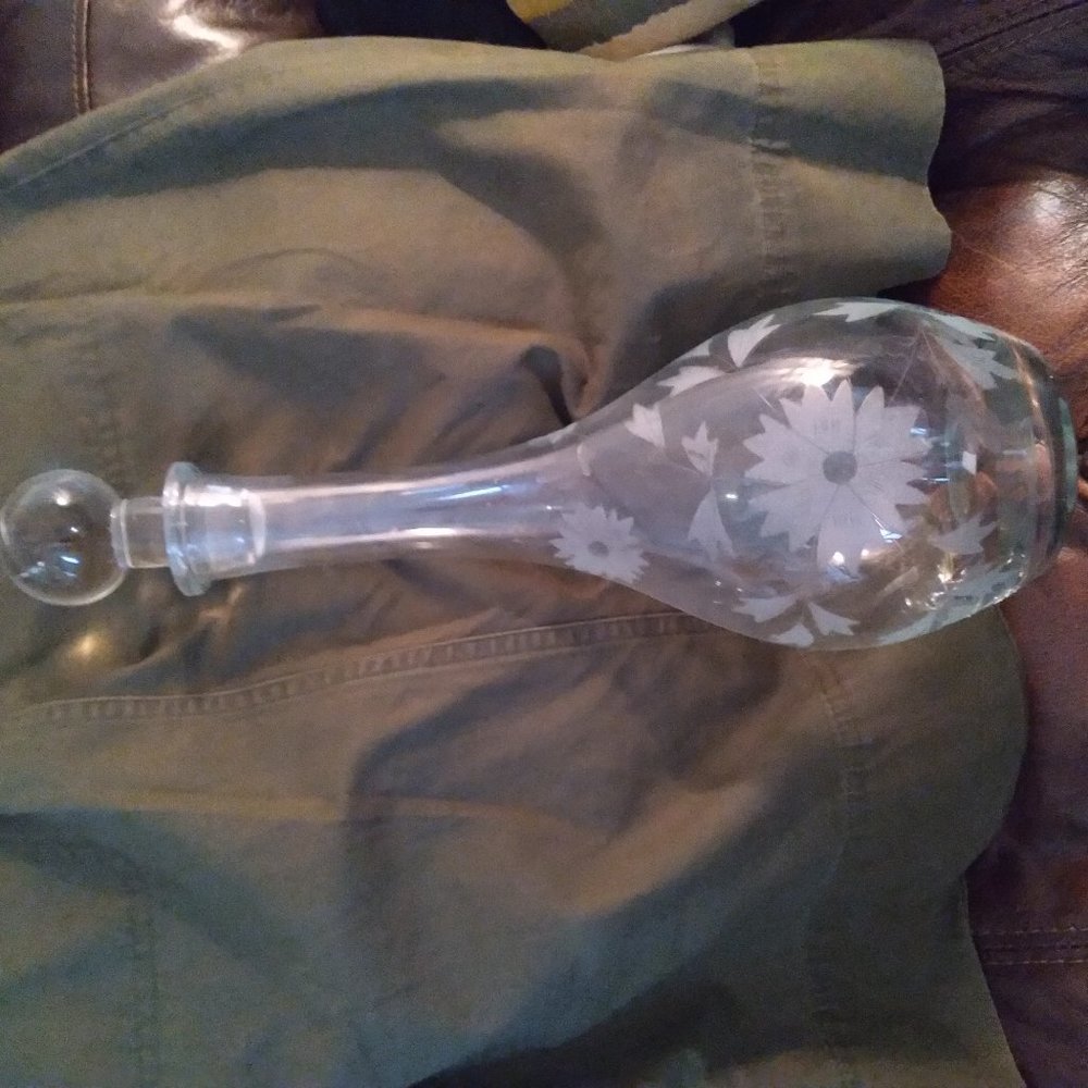Decanter mid century